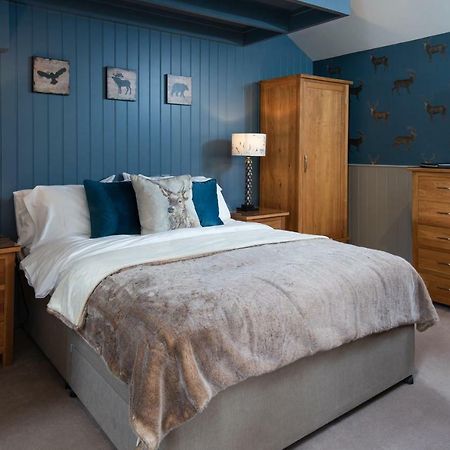 Coach House B & B 안윅 외부 사진