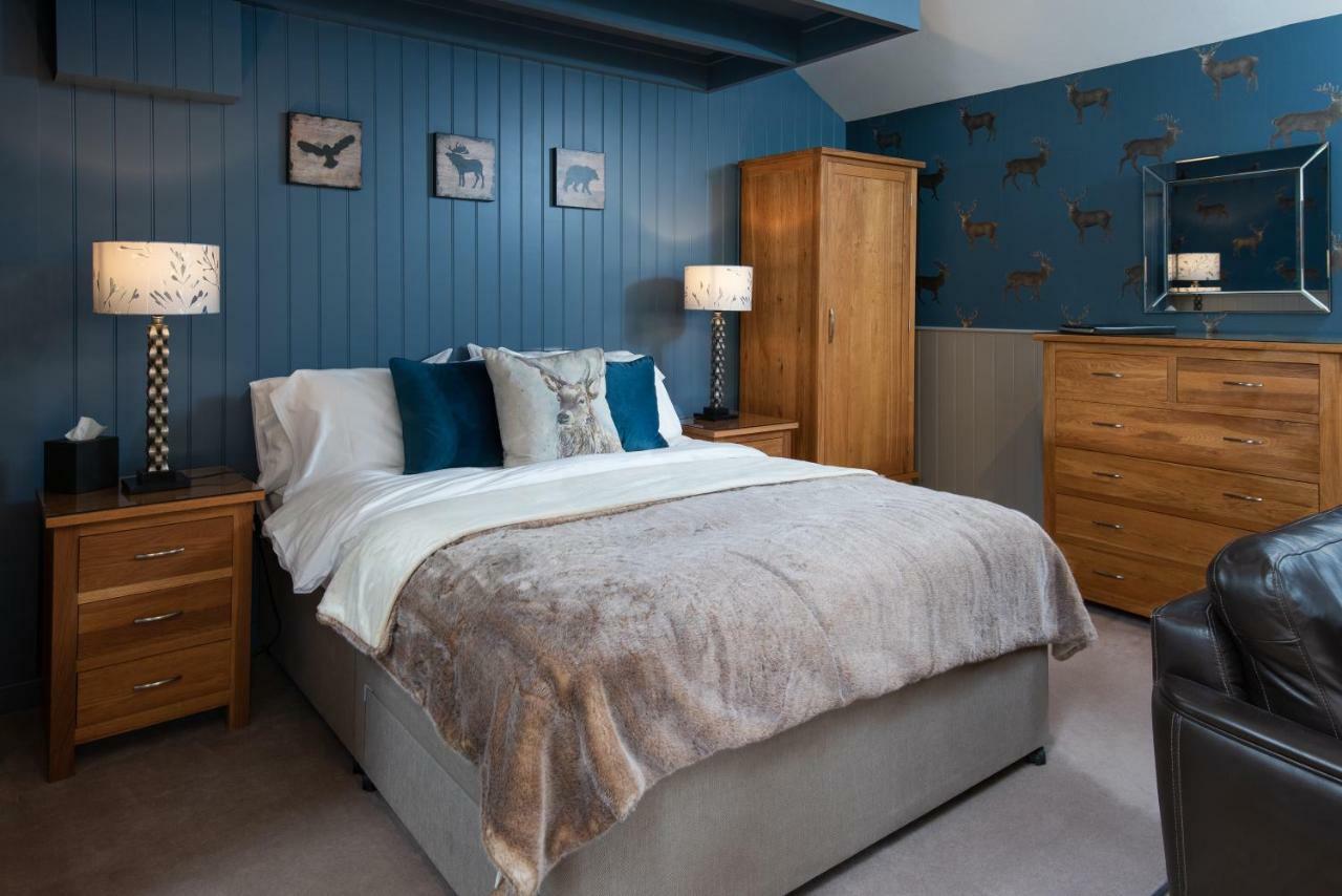 Coach House B & B 안윅 외부 사진